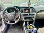 Hyundai Sonata-11