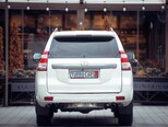 Toyota Land Cruiser Prado-5