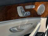 Mercedes E 300-16