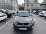 Kia Sorento-1