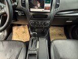Kia Sorento-11