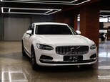 Volvo S90-1