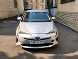 Toyota Prius-1