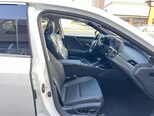 Lexus ES 300h-8