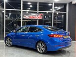 Hyundai Elantra-6