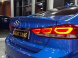 Hyundai Elantra-11