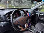 Kia Sorento-4