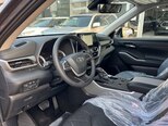 Toyota Highlander-6