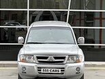 Mitsubishi Pajero-21