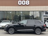 Audi Q7-7