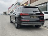 Audi Q7-9