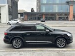 Audi Q7-6