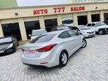 Hyundai Elantra-6