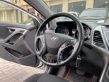 Hyundai Elantra-9