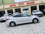 Hyundai Elantra-4