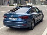 Volkswagen Jetta-13