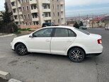 Volkswagen Jetta-5