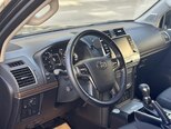 Toyota Land Cruiser Prado-16