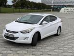 Hyundai Elantra-4