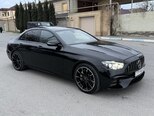 Mercedes E 300-11