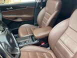 Kia Sorento-11