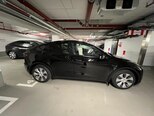 Tesla Model Y-4
