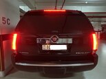Cadillac Escalade-3