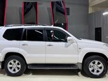 Toyota Land Cruiser Prado-7