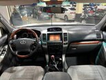 Toyota Land Cruiser Prado-16
