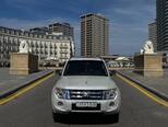 Mitsubishi Pajero-3