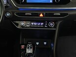 Hyundai Sonata-19