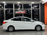 Hyundai Accent-4