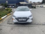 Hyundai Elantra-1