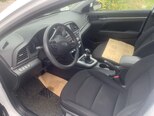 Hyundai Elantra-9