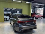Kia Cerato-8