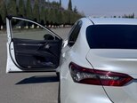 Toyota Camry-9
