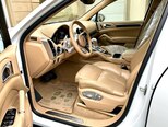 Porsche Cayenne-15