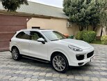 Porsche Cayenne-4