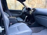 Toyota Land Cruiser Prado-16