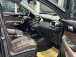 Kia Sorento-11