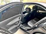 Mercedes E 300 de-8
