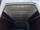 Ford Transit-7