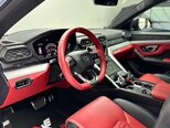 Lamborghini Urus-15