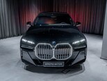 BMW 750e xDrive-5