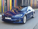 Tesla Model S-1