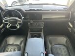 Land Rover Defender-12