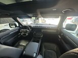 Land Rover Defender-3