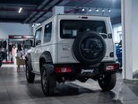 Suzuki Jimny-4