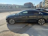 Lincoln MKZ-4