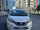Nissan Note-2